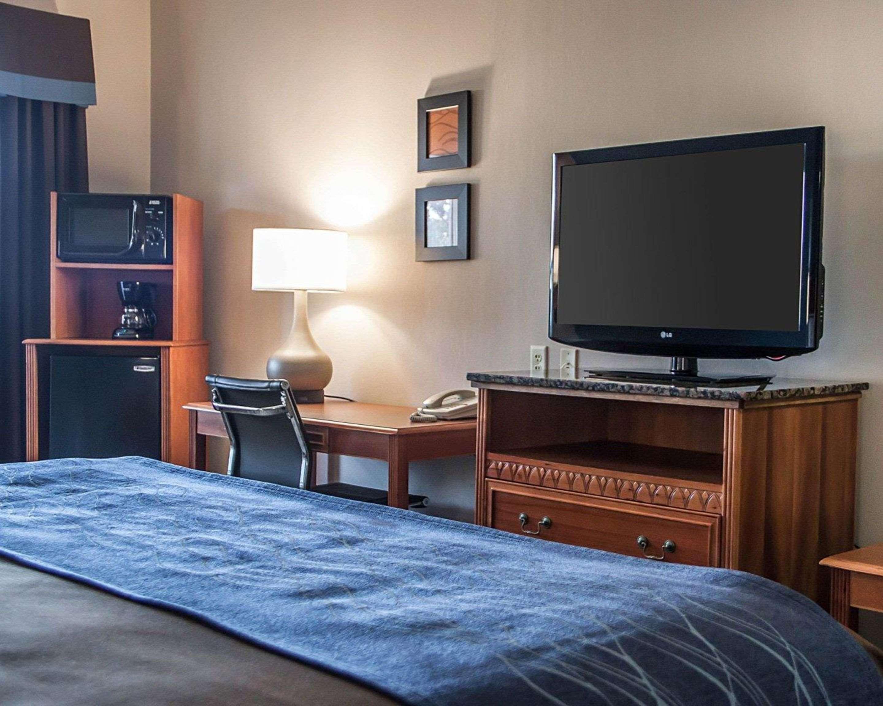 Holiday Inn Express & Suites Weatherford By Ihg Exterior photo
